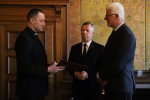 odebranie promesy przez proboszcza